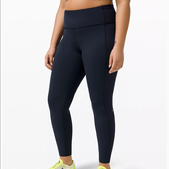 Lululemon Black Fast and Free High Rise 28” - Picture 1 of 3